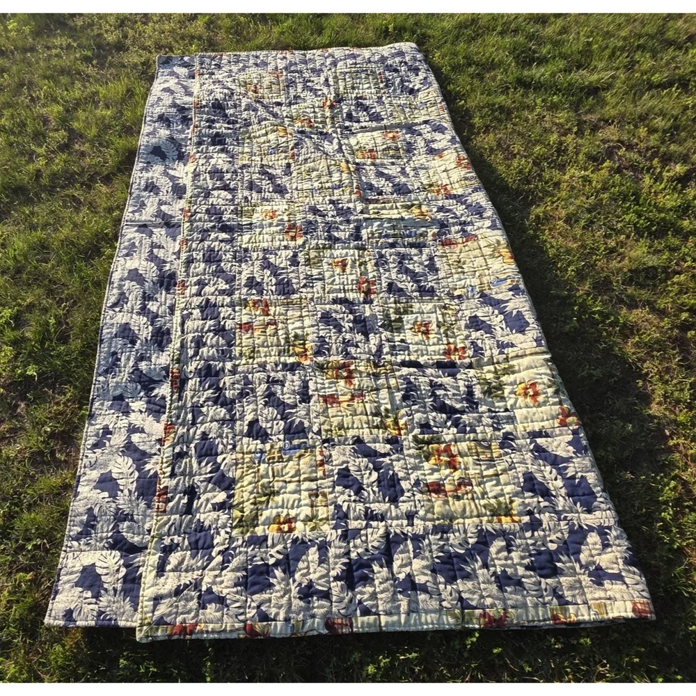 Dean Miller Queen Surf Hawaii Floral Reversible Quilt Comforter Woodies Coastal